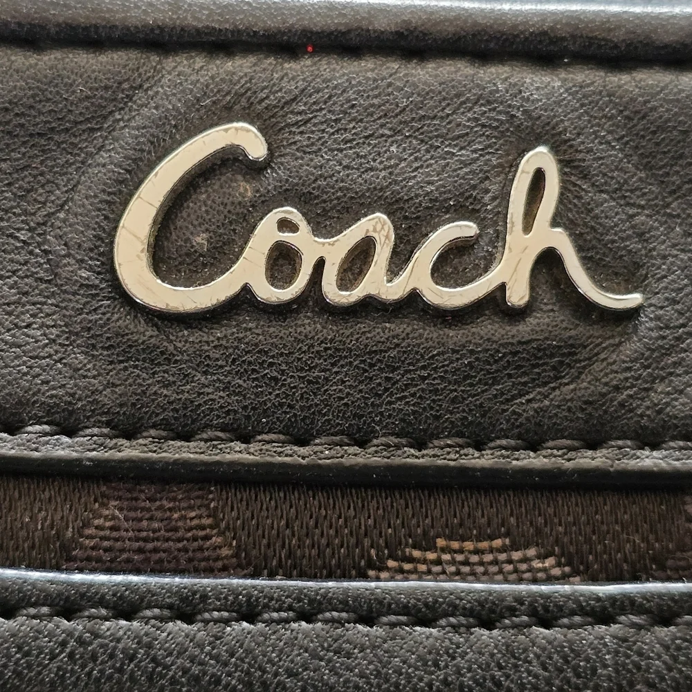 Coach Signature Sateen Pleated Black Gray Tan Wristlet
